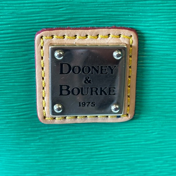 Dooney & Bourke Vibrant Green Crossbody Bag - Picture 2 of 9